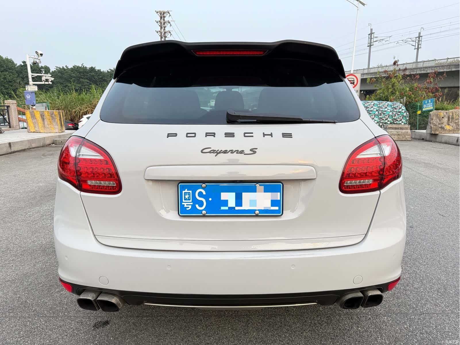 Porsche Cayenne, 2013 10