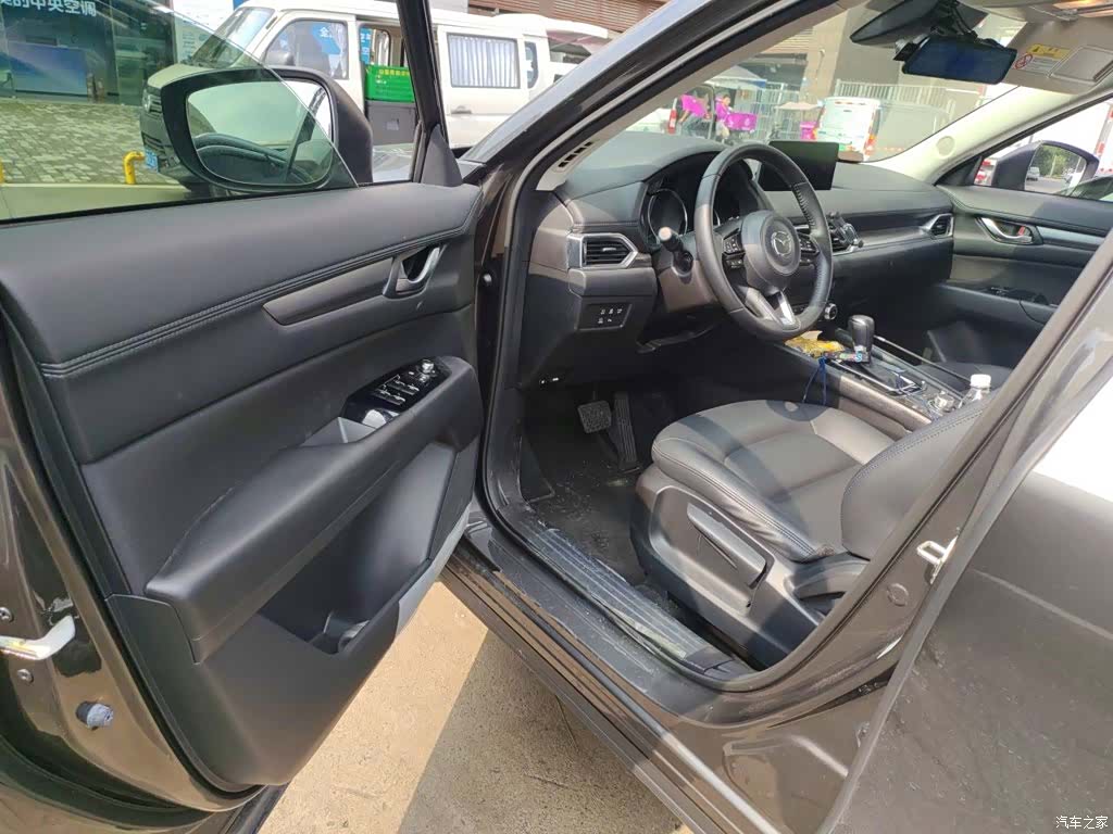 Mazda CX-5, 2025 14