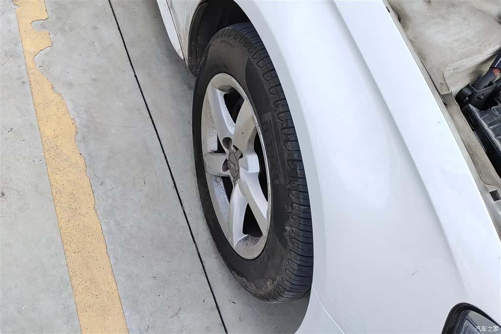 Audi A4L, 2013 6