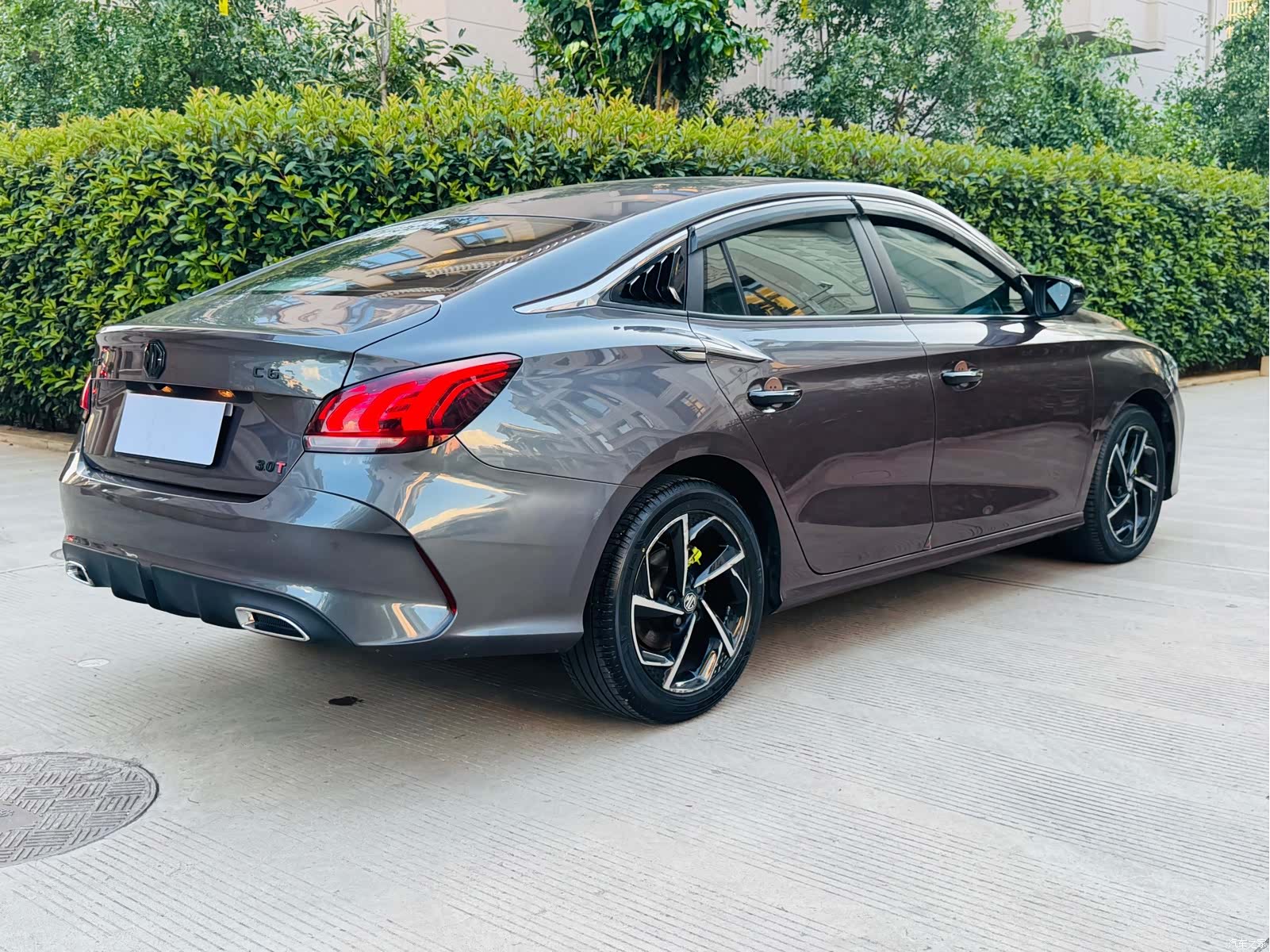 MG MG5, 2021 12