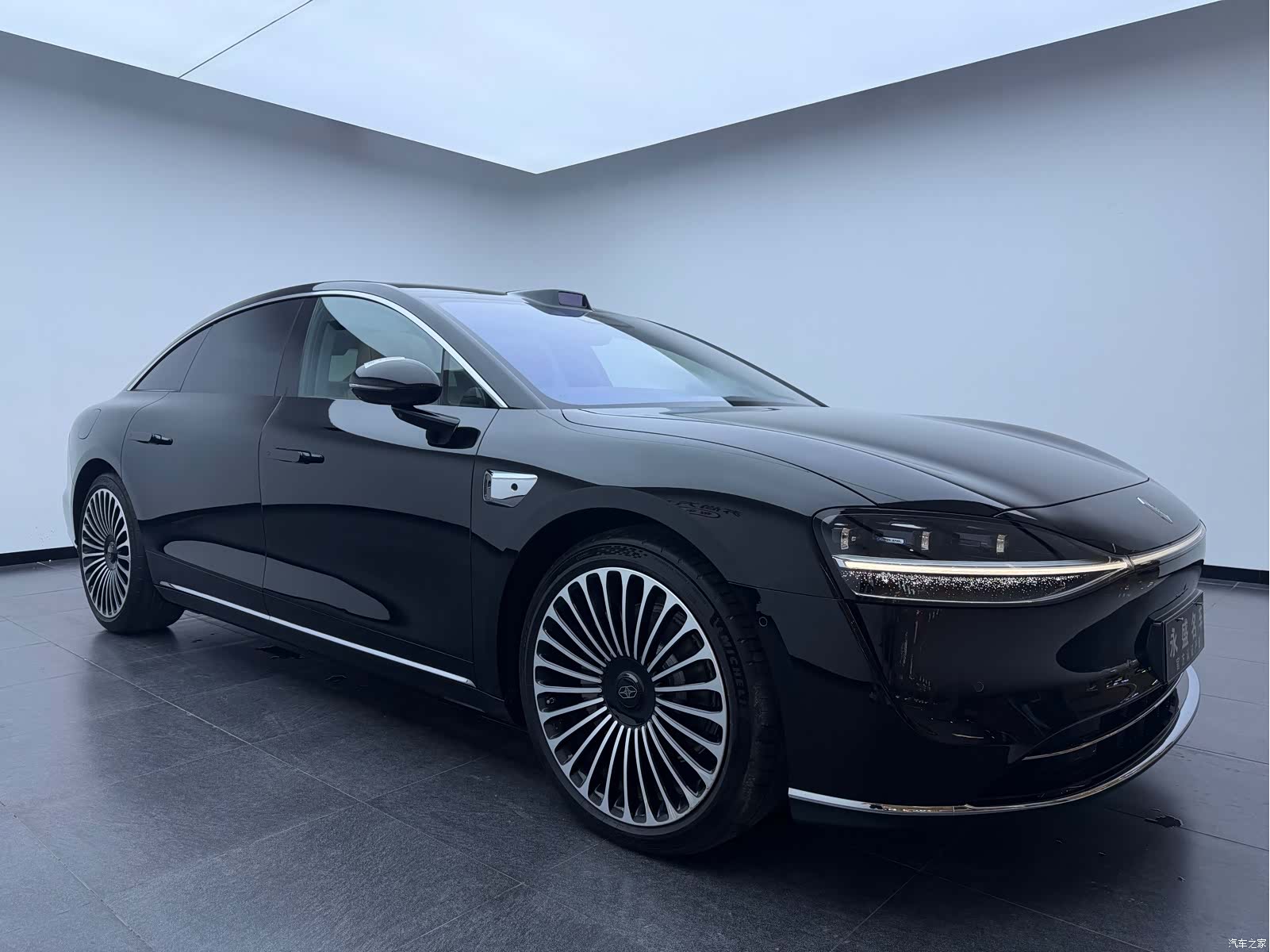 Stelato S9, 2025 3