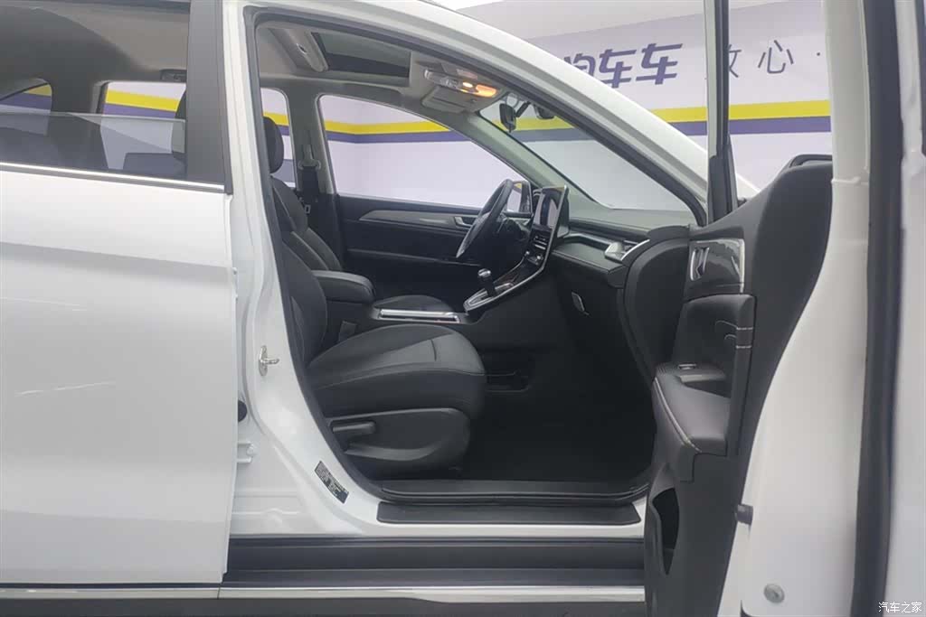 Haval M6, 2021 8
