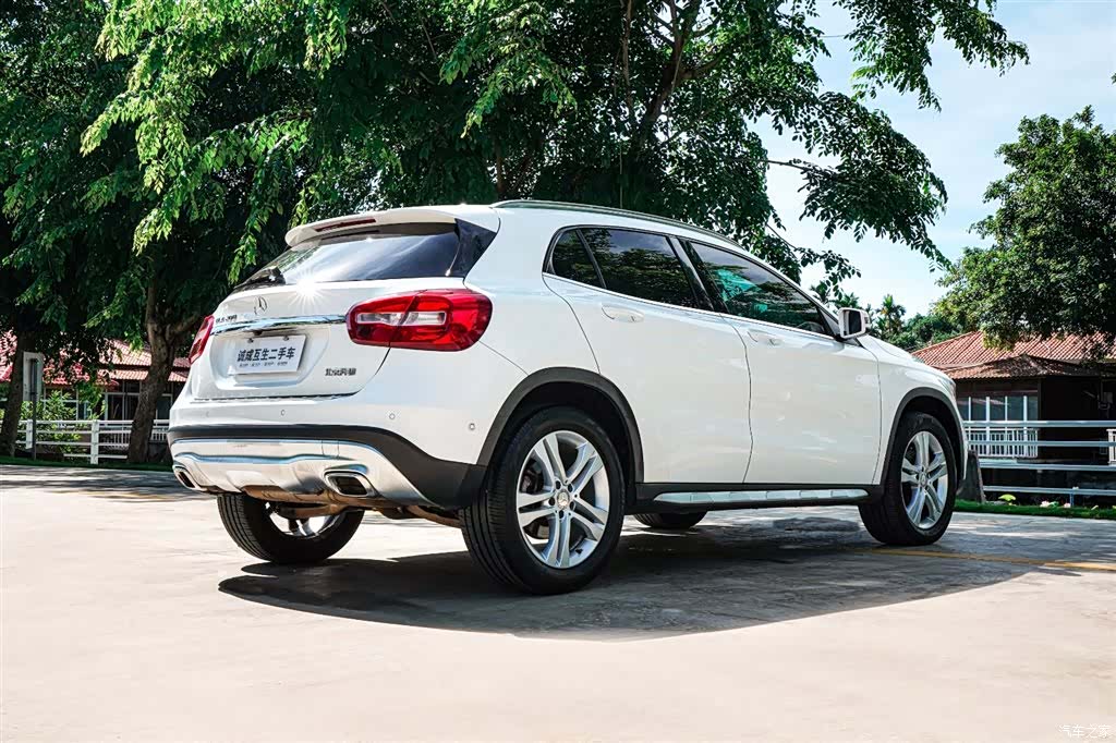 Mercedes-Benz GLA, 2016 6