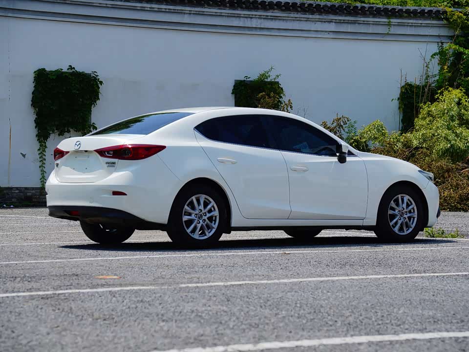 Mazda 3 Angkesaila Mazda 3 Angkesaila