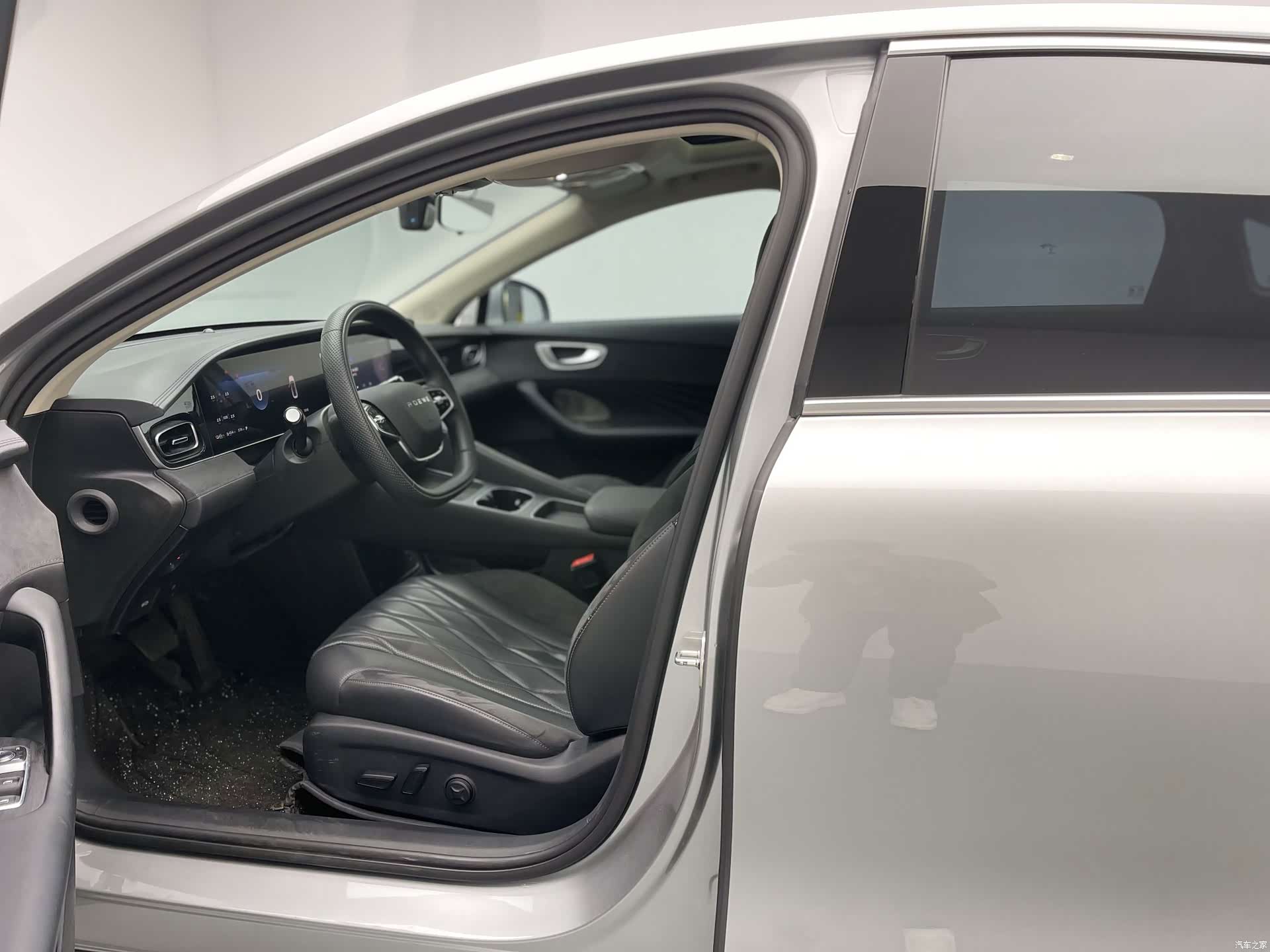 Roewe D7, 2024 13