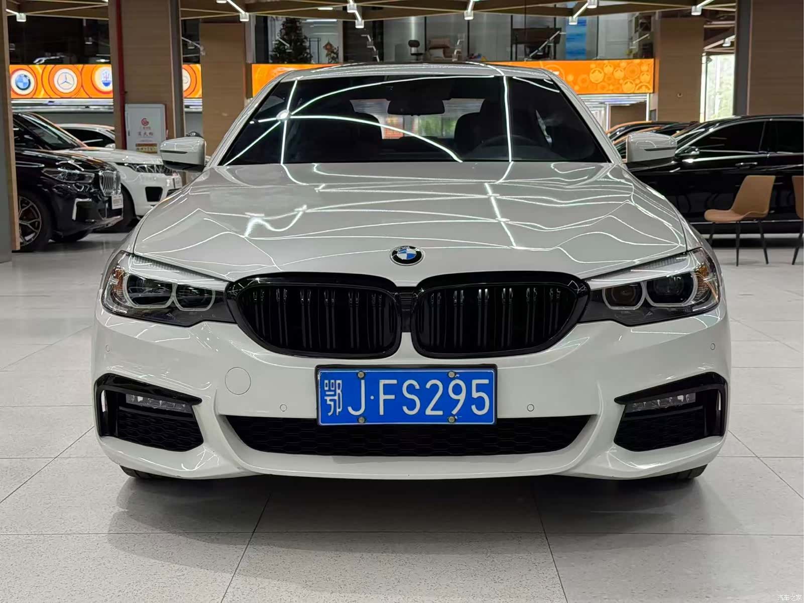 BMW 5 Series, 2019 1