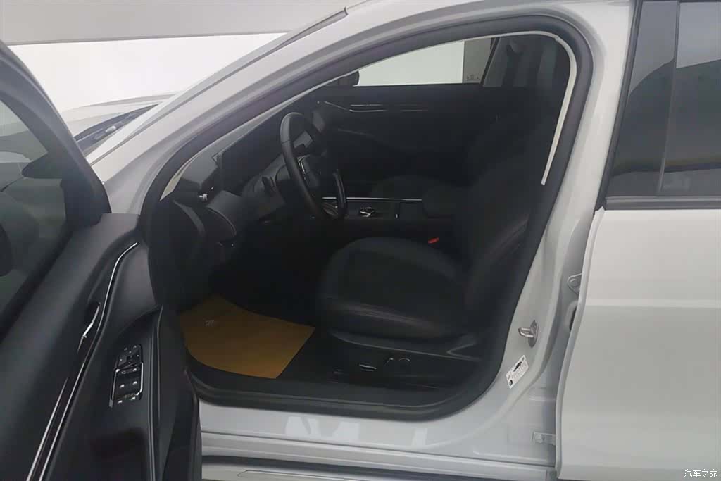 Ford Mondeo, 2023 9