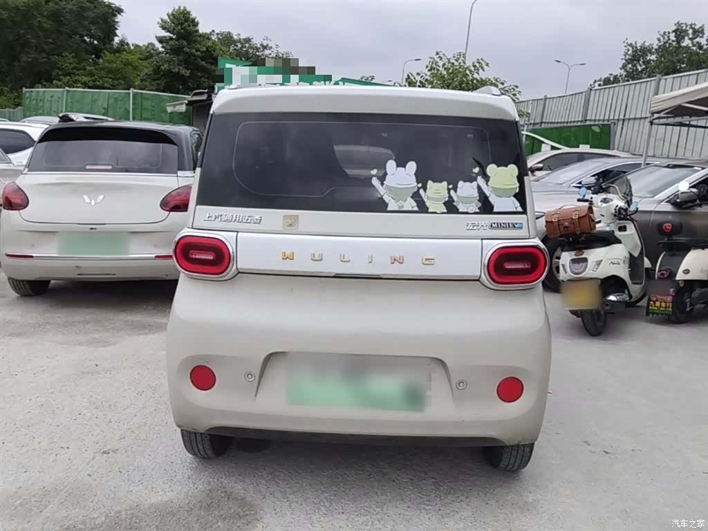 Wuling MINIEV, 2024 6