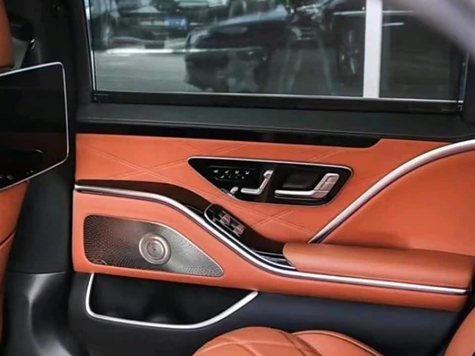 Mercedes-Benz Maybach S-class