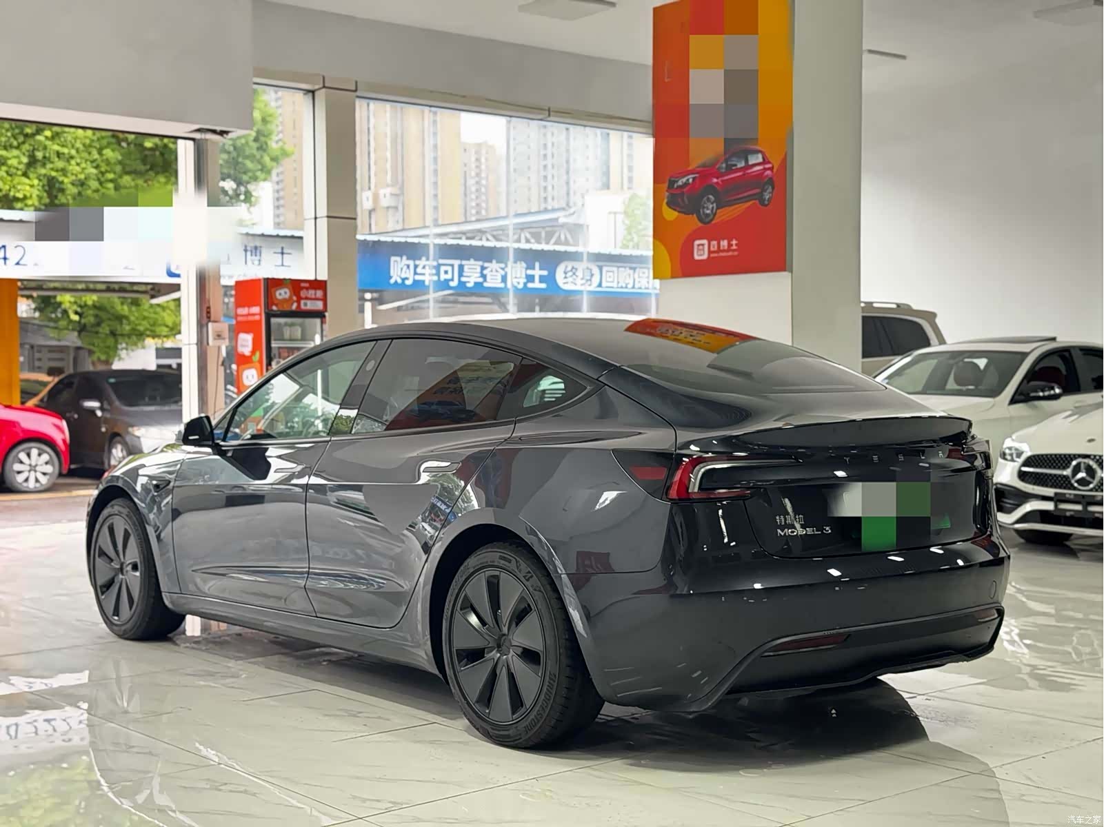 Tesla Model 3, 2025 11