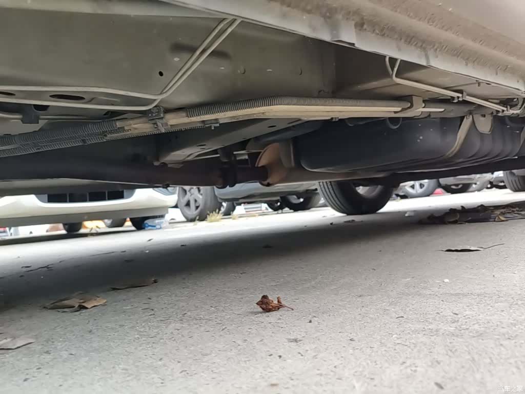 Buick GL8, 2016 19