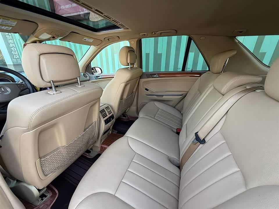 Mercedes-Benz M class