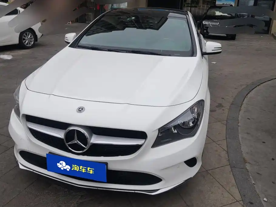Mercedes-Benz CLA