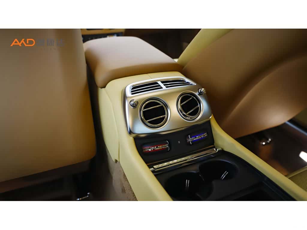 Rolls-Royce Wraith, 2019 10