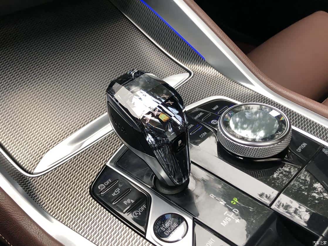 BMW X6, 2021 12
