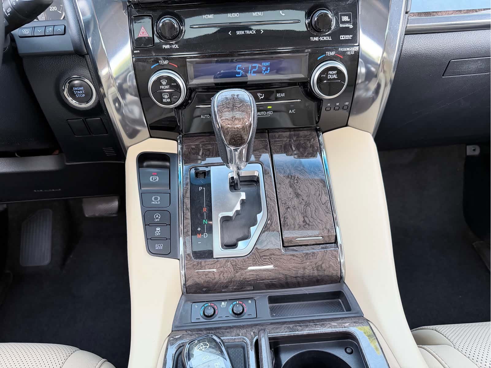 Toyota Alphard, 2019 14