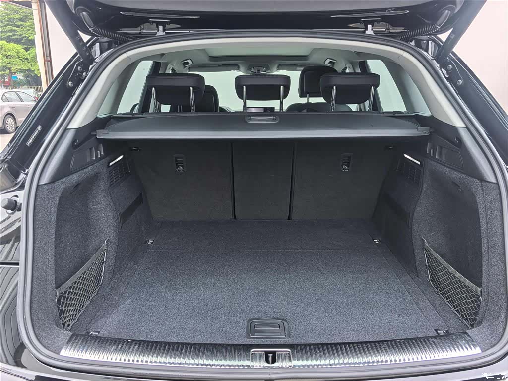 Audi Q5L, 2023 8