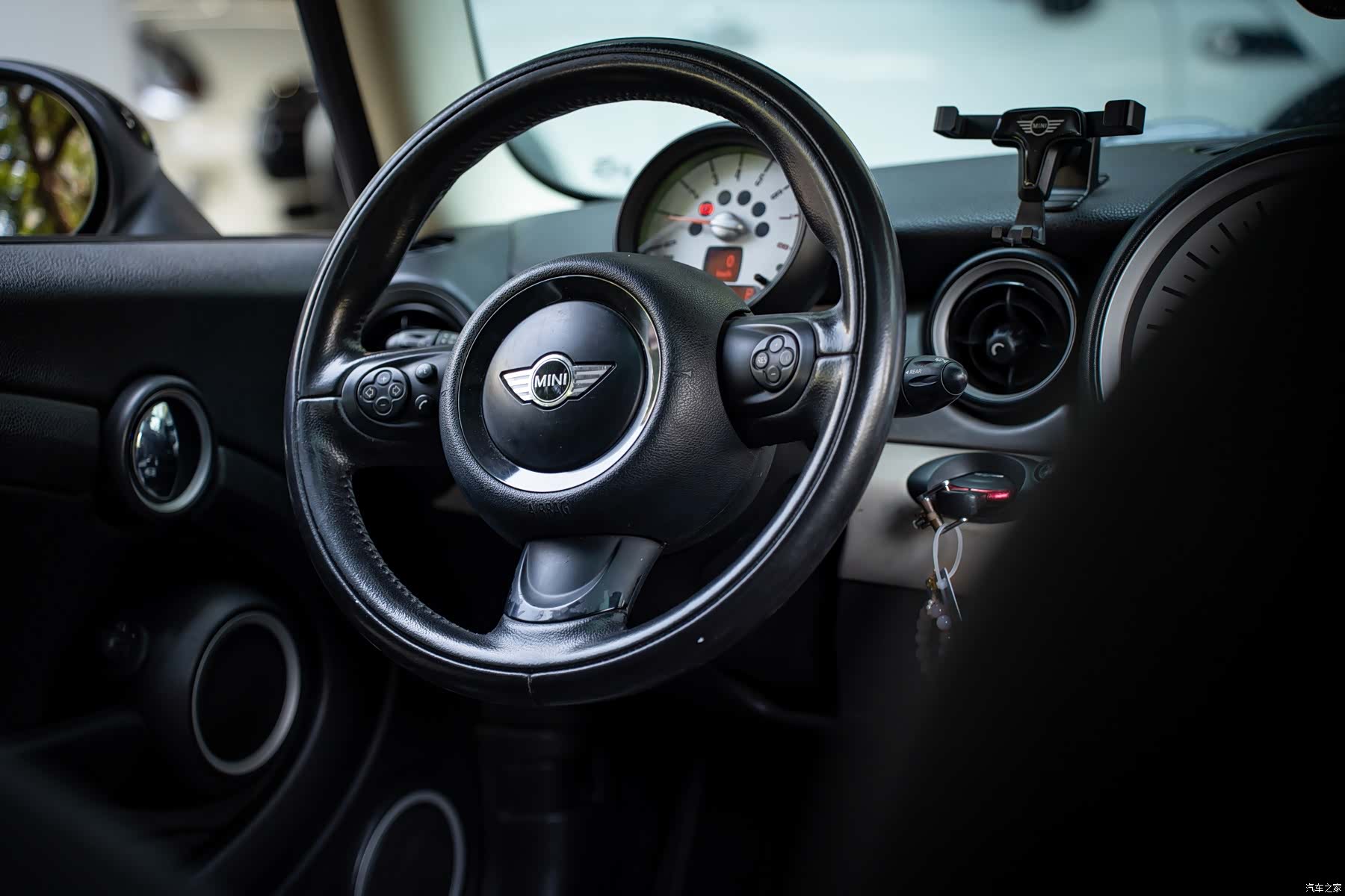 Mini Clubman, 2011 17