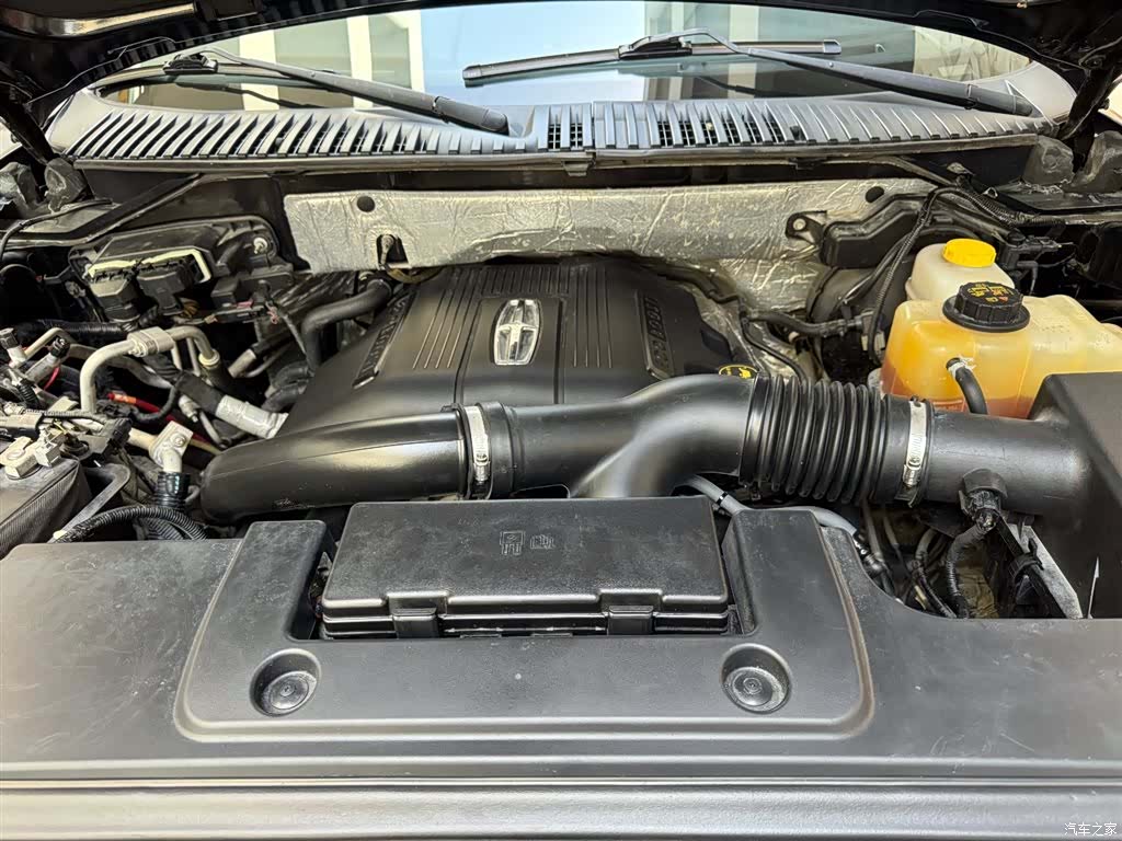 Lincoln Navigator, 2016 7
