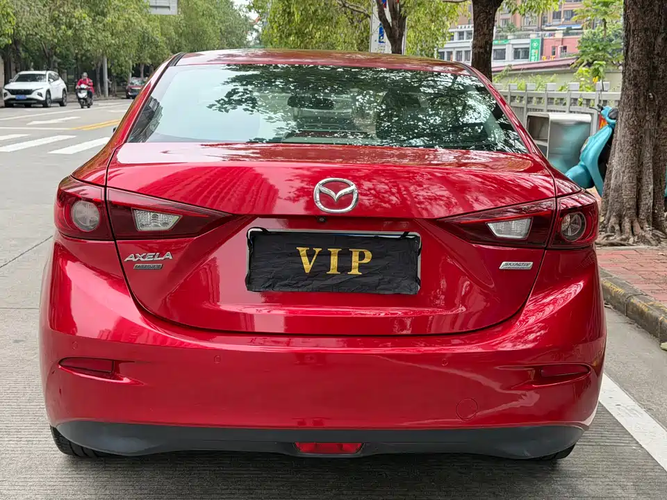 Mazda 3 Angkesaila