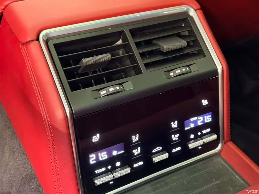 Porsche Panamera, 2024 11