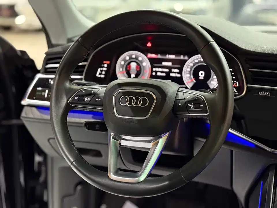 Audi Q8 Audi Q8
