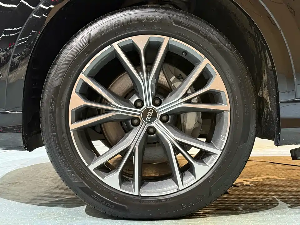 Audi Q8 Audi Q8