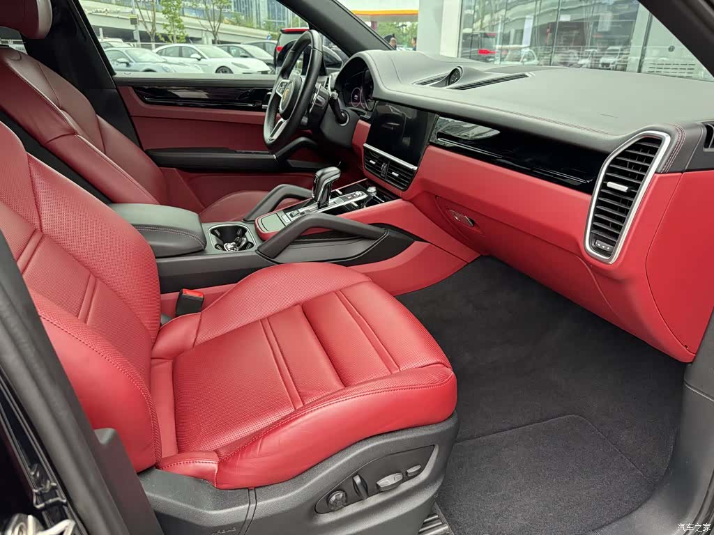 Porsche Cayenne, 2022 6