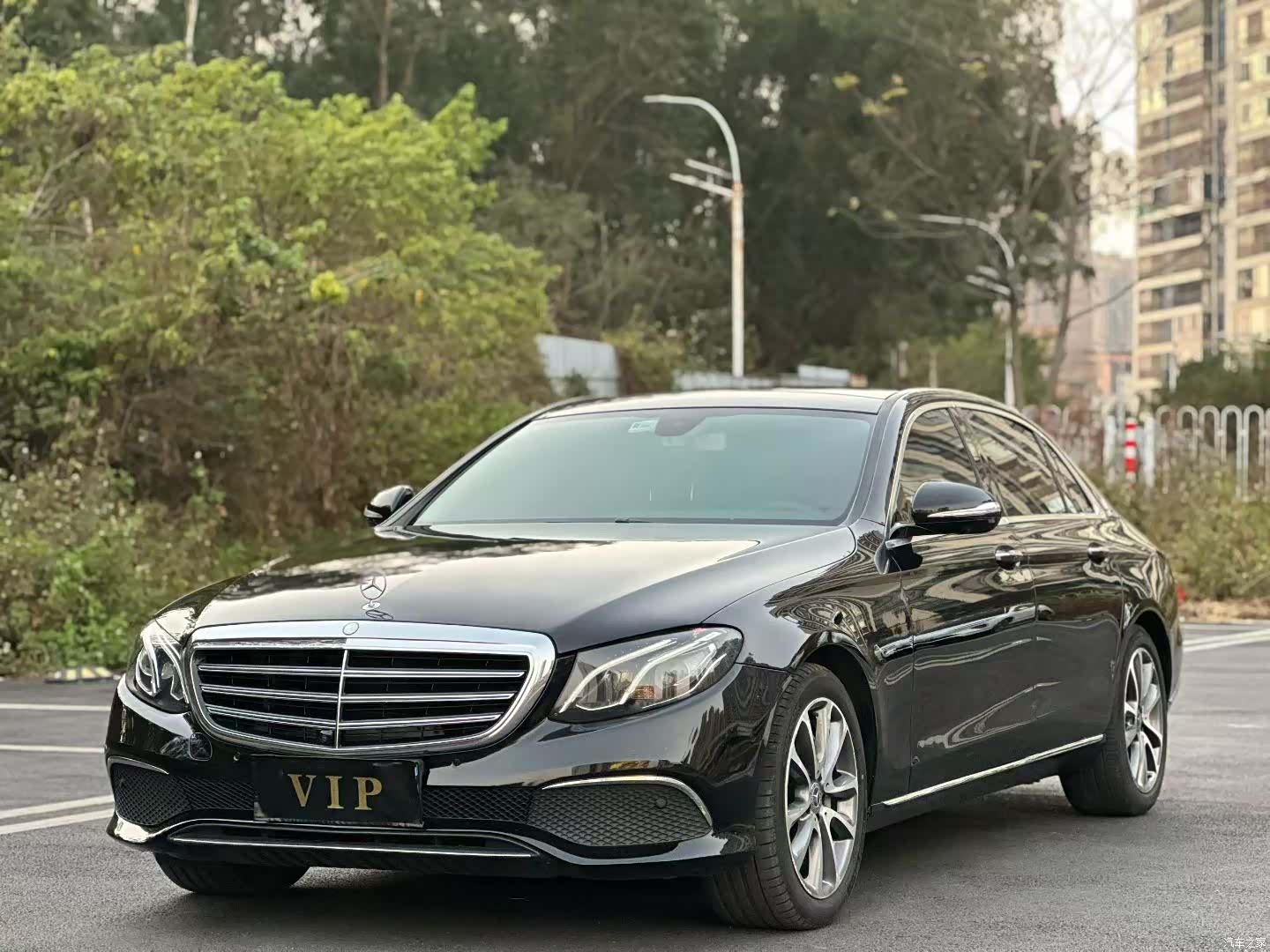 Mercedes-Benz E-Class, 2017 1