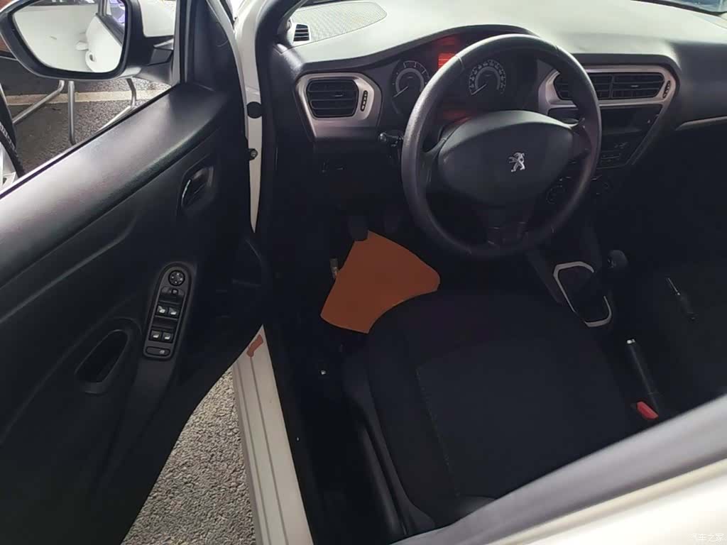 Peugeot 301, 2017 16
