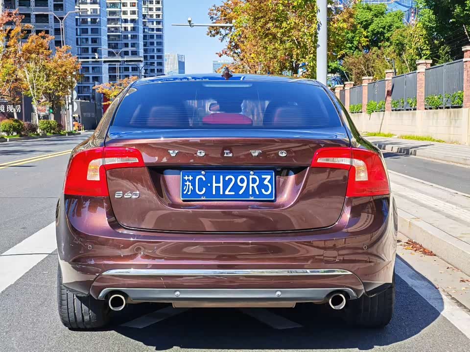 Volvo S60