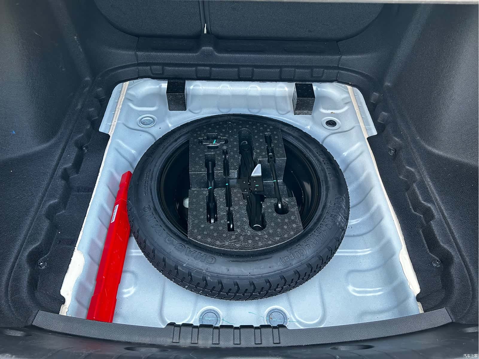 Geely Preface, 2025 18