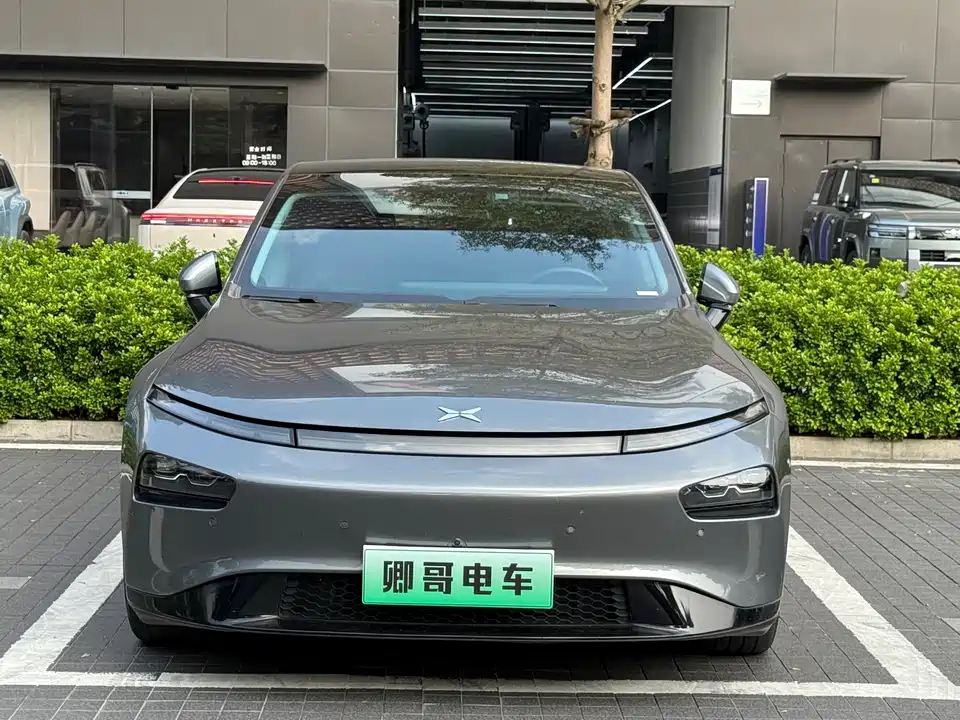 XPENG P7