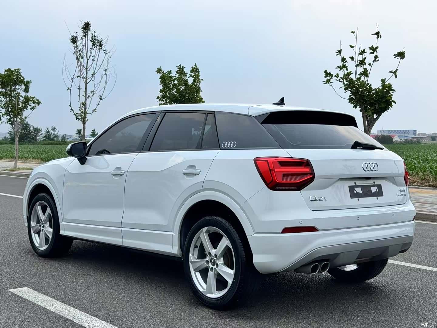 Audi Q2L, 2019 4