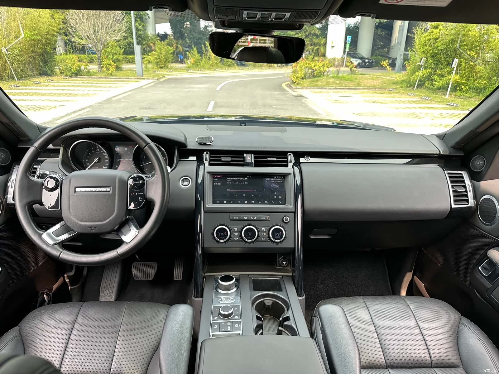 Land Rover Discovery, 2019 9