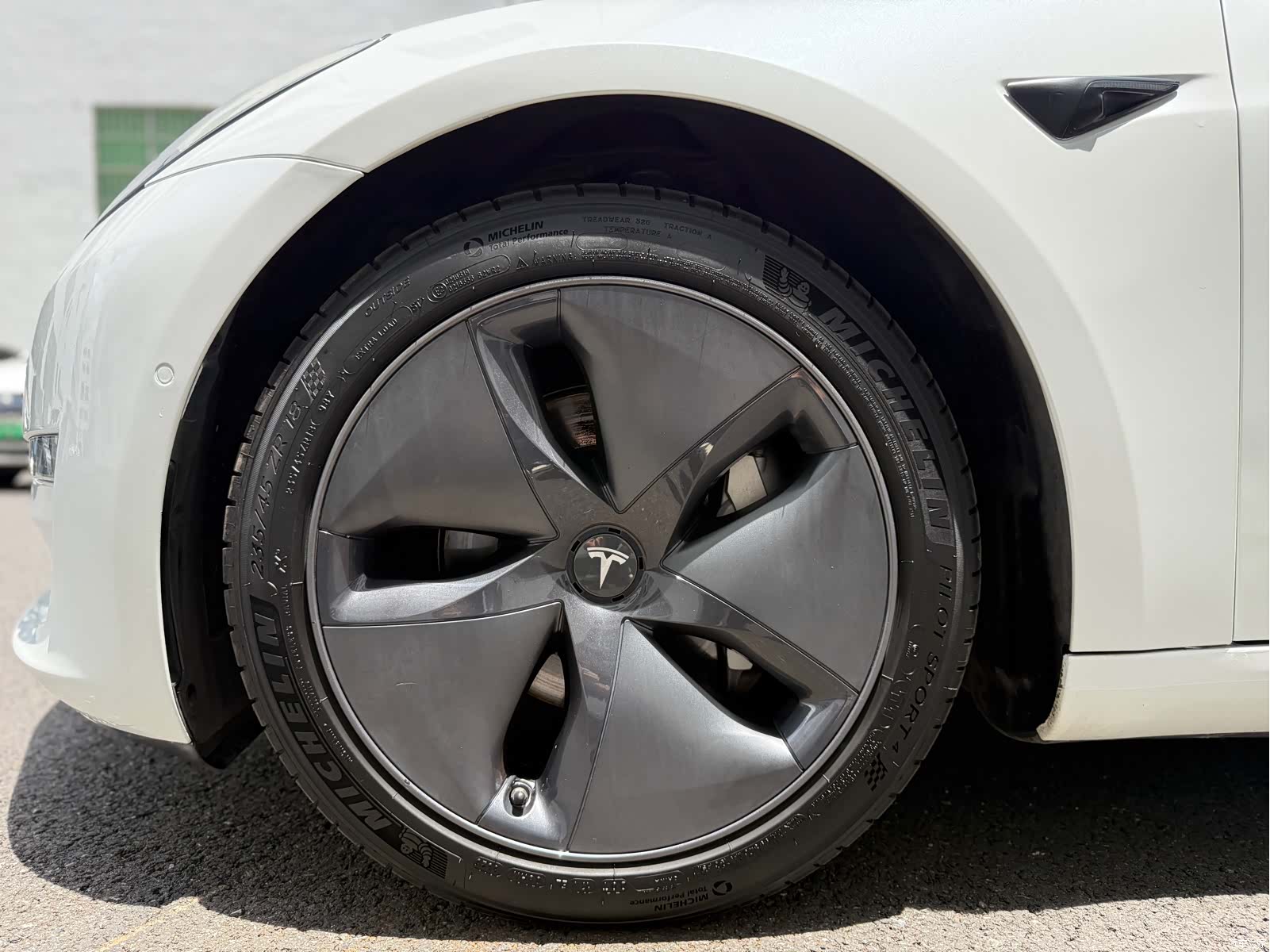 Tesla Model 3, 2020 25