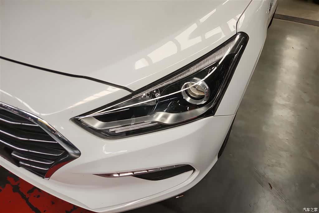 Hyundai GLS, 2017 4
