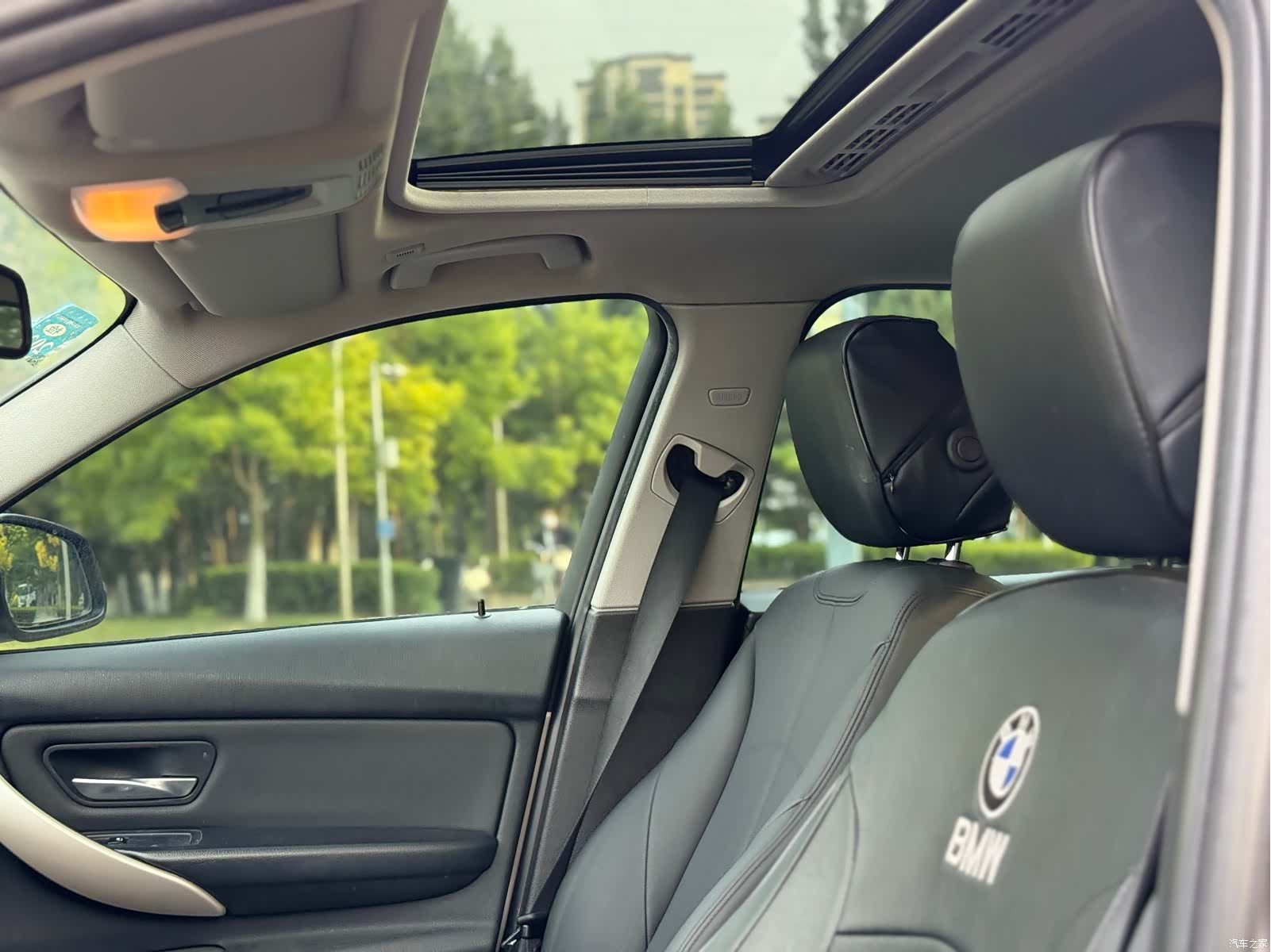 BMW 3 Series, 2015 9