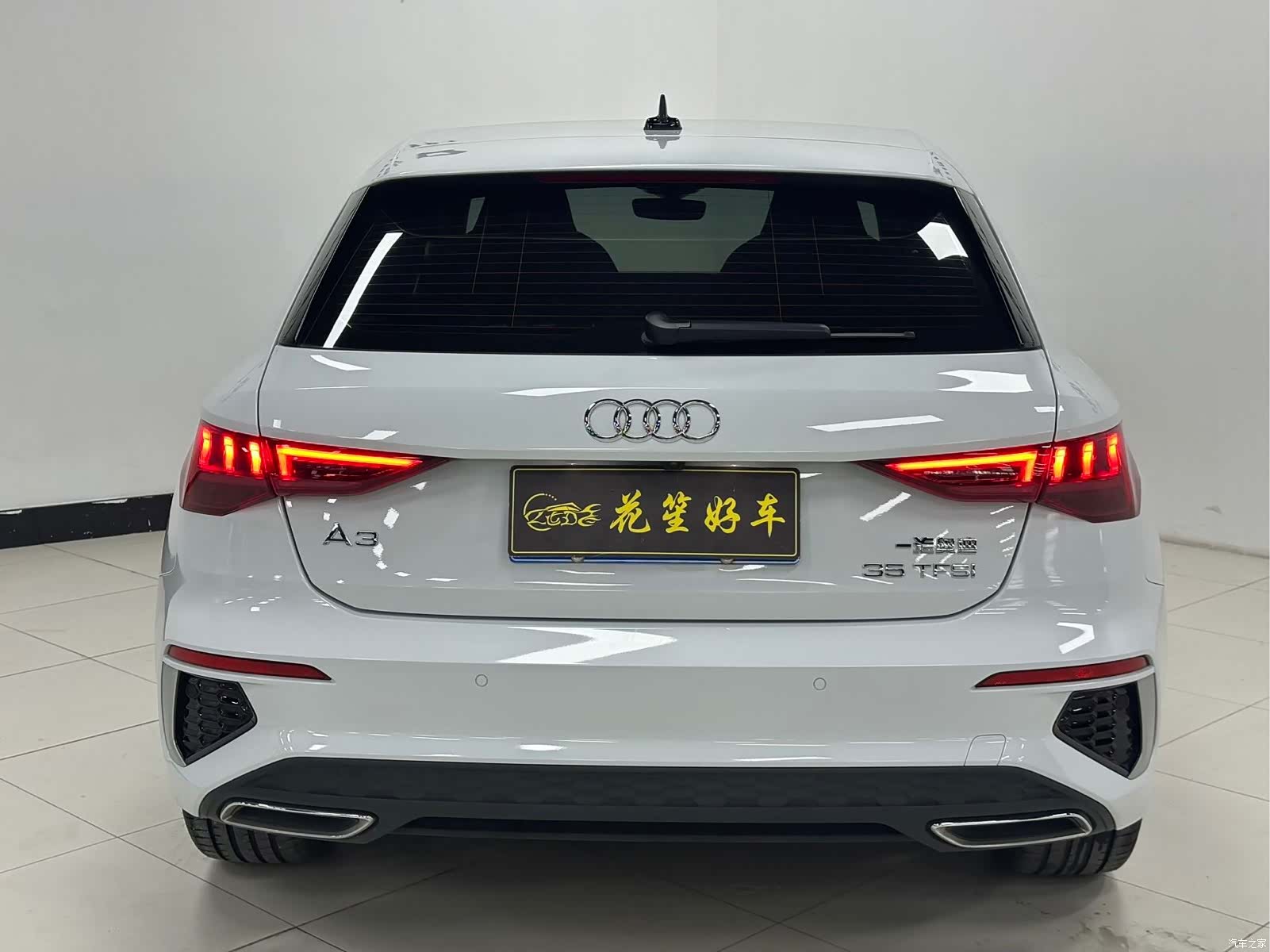 Audi A3, 2022 все фото