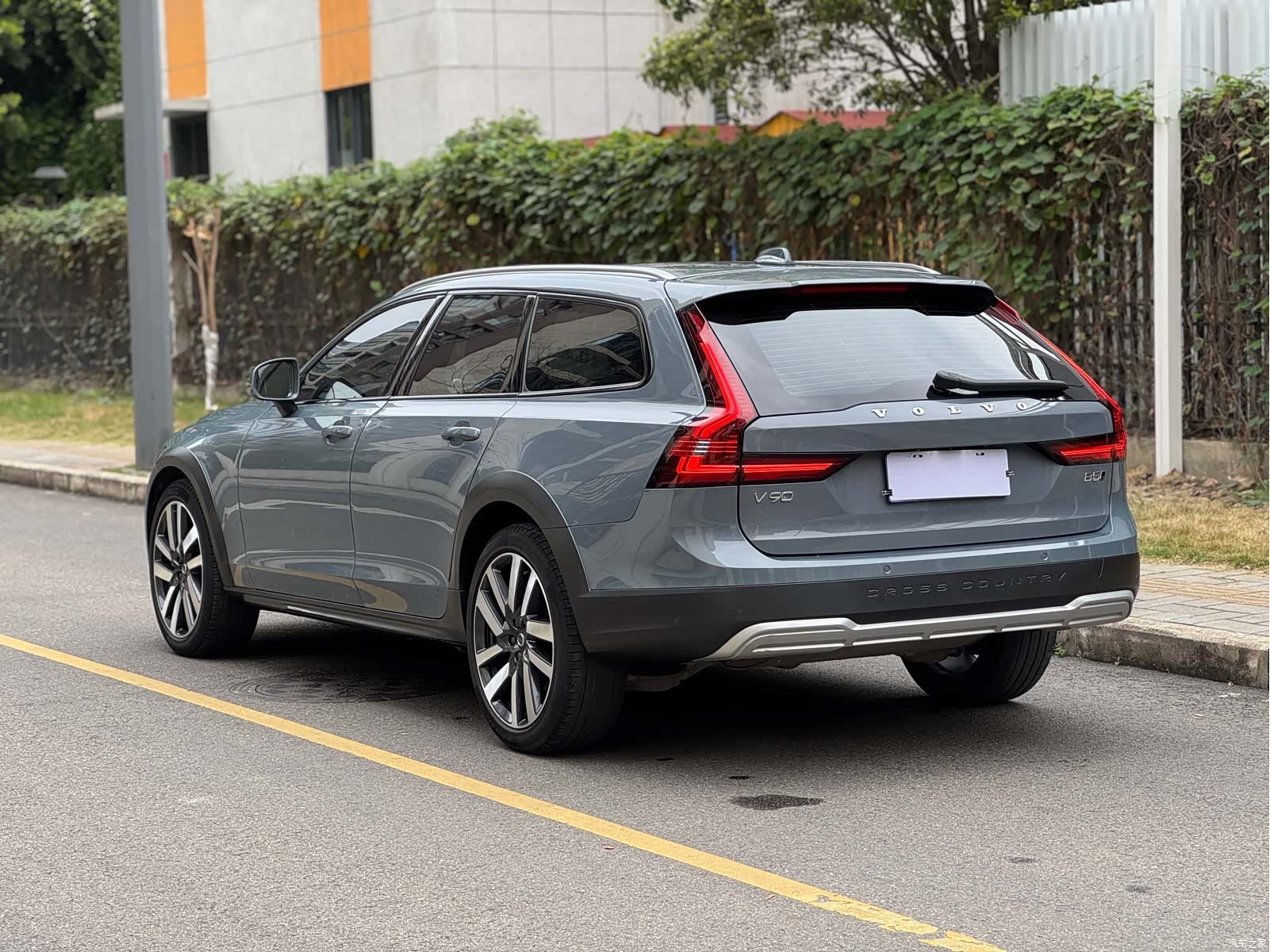 Volvo V90, 2023 7