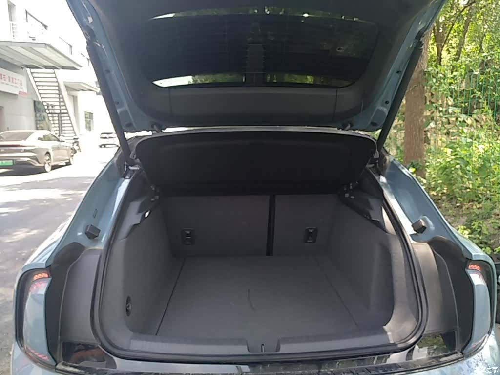 Audi E5, 2026 19