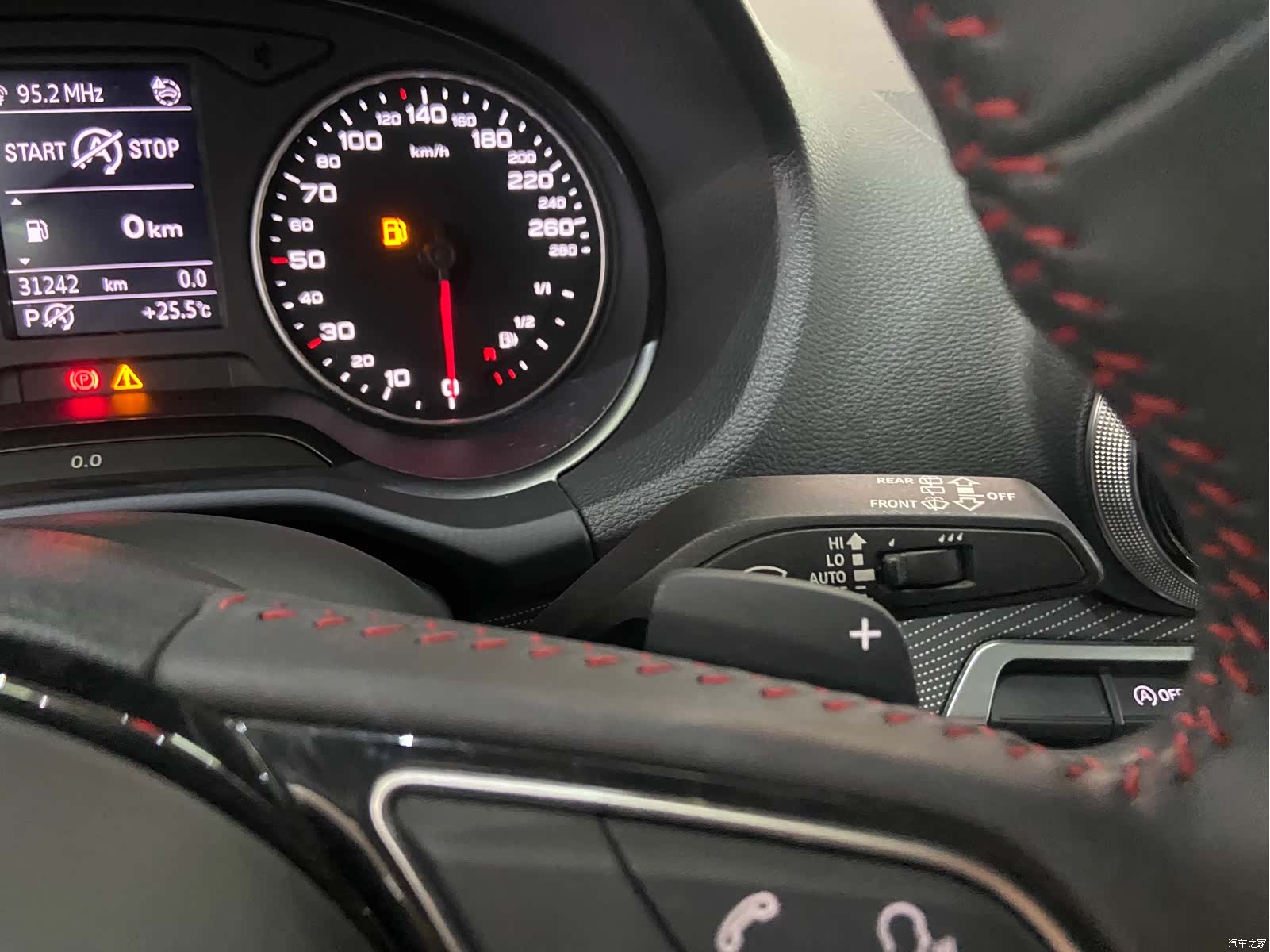 Audi Q2L, 2022 22