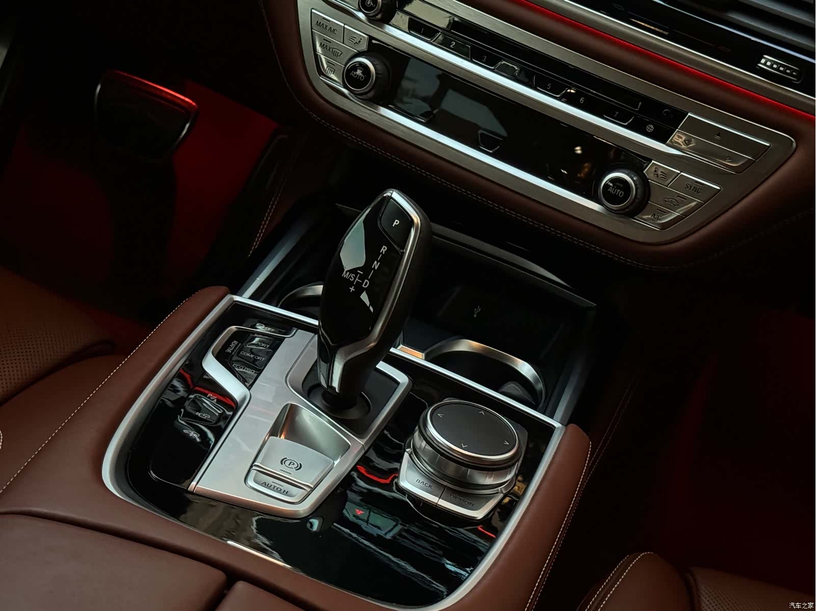 BMW 7 Series, 2018 30