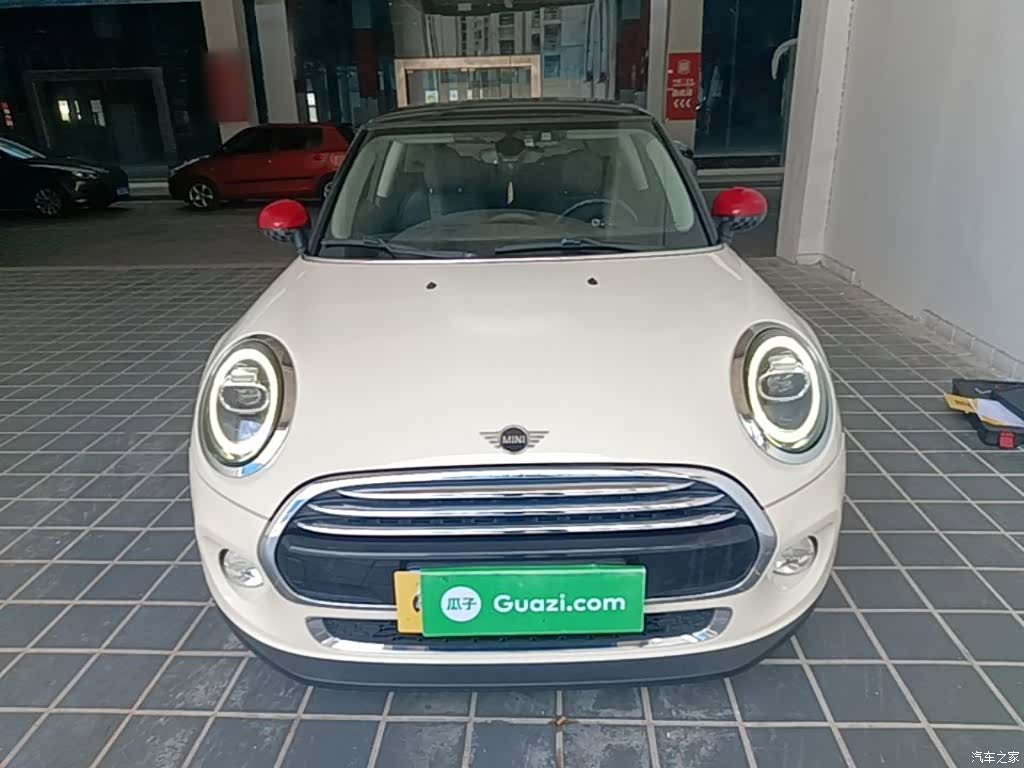 Mini Cooper, 2019 3