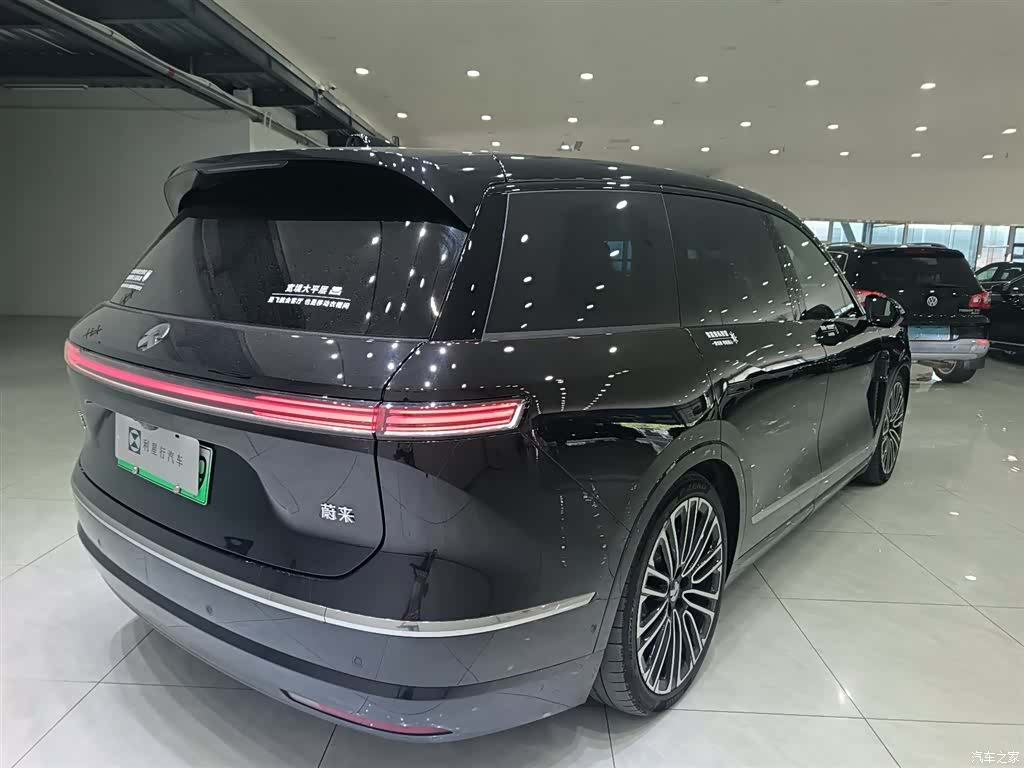 NIO ES8, 2025 10