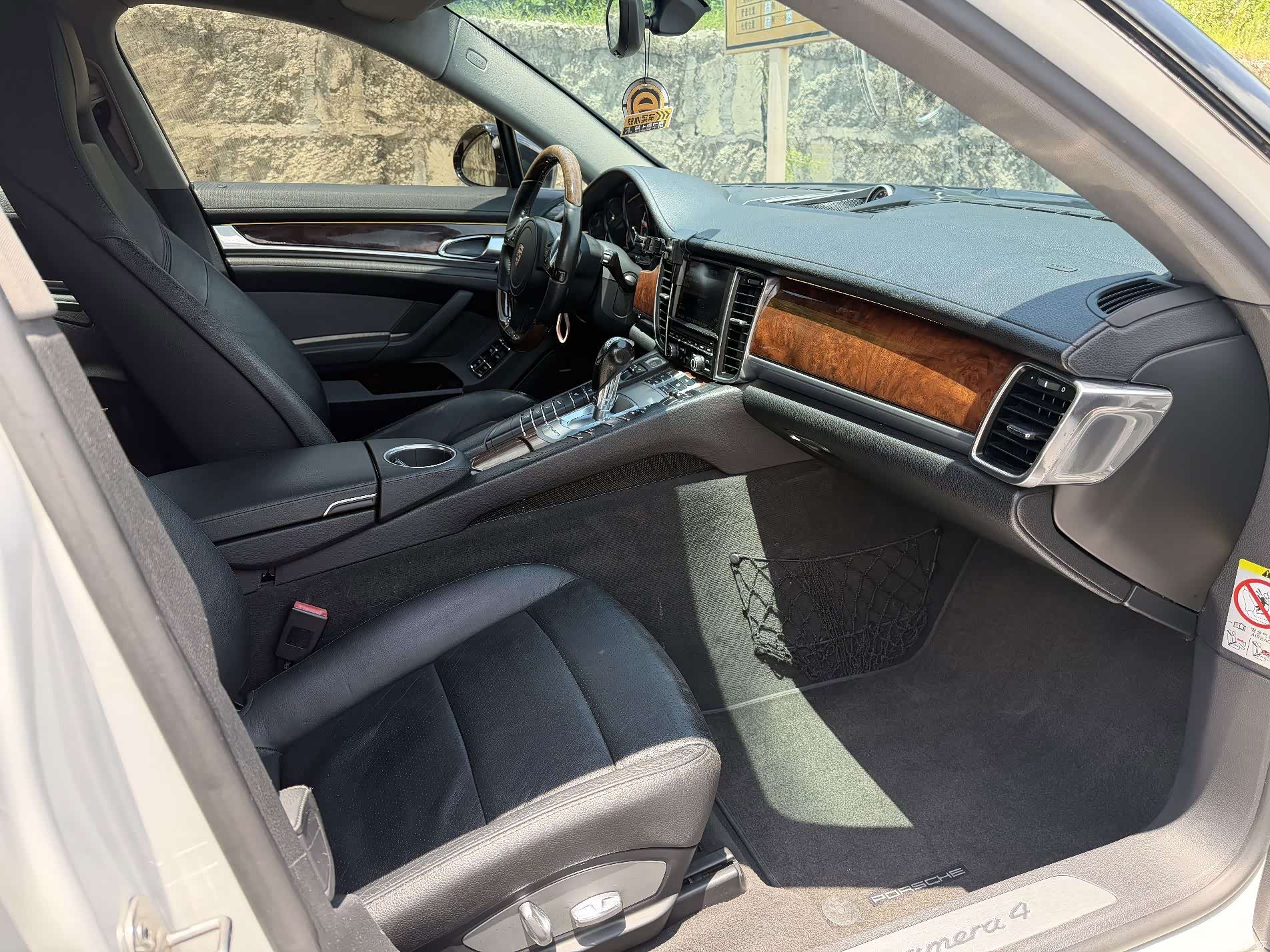 Porsche Panamera, 2011 6