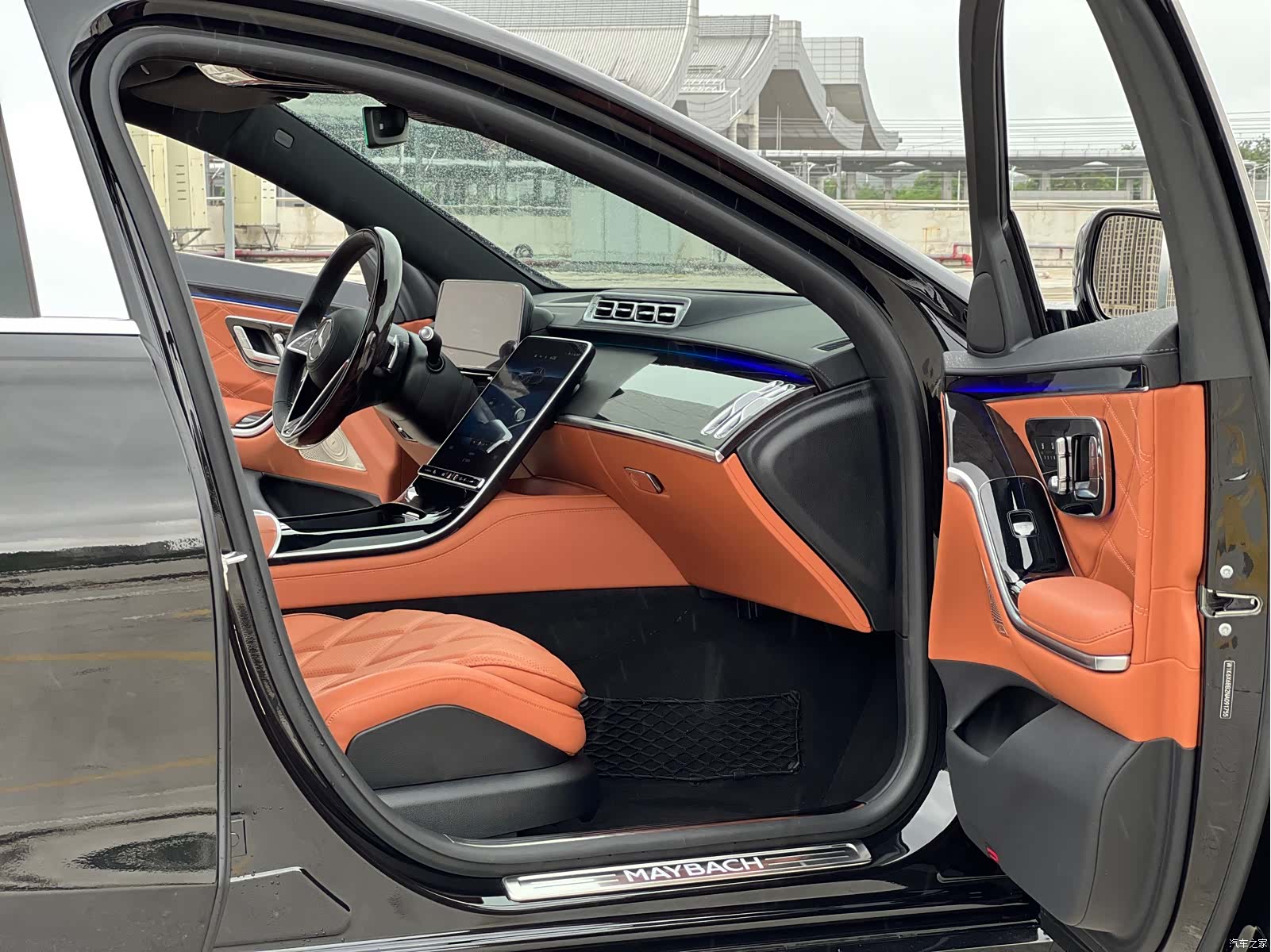 Maybach S-Class, 2022 7