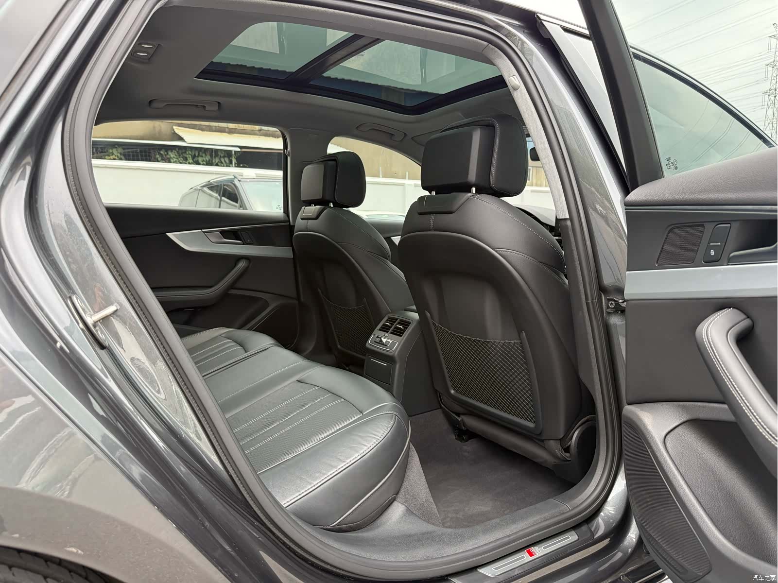 Audi A4L, 2023 23