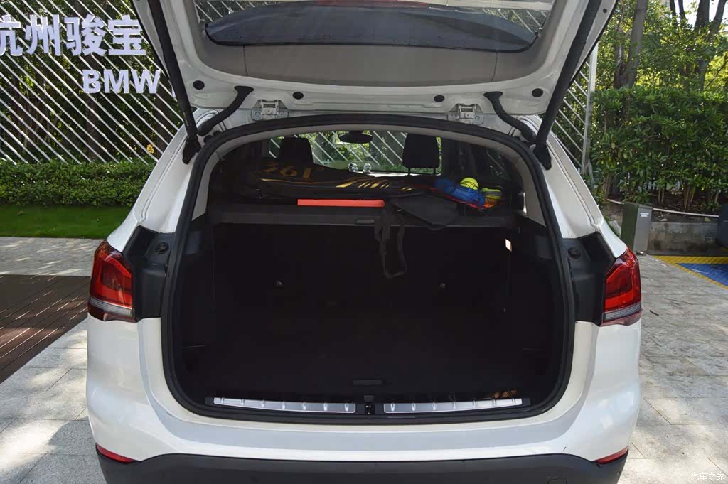 BMW X1, 2019 13