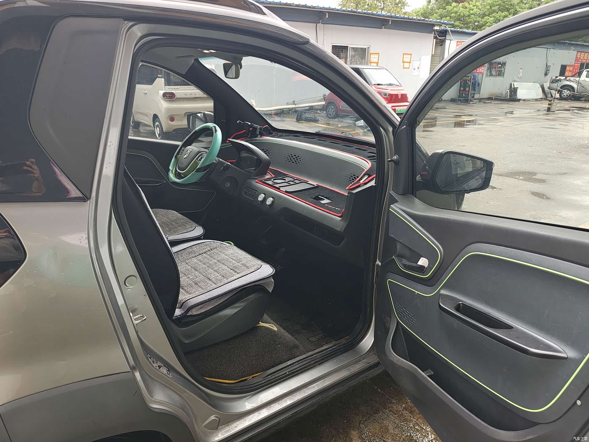 Wuling E100, 2018 7